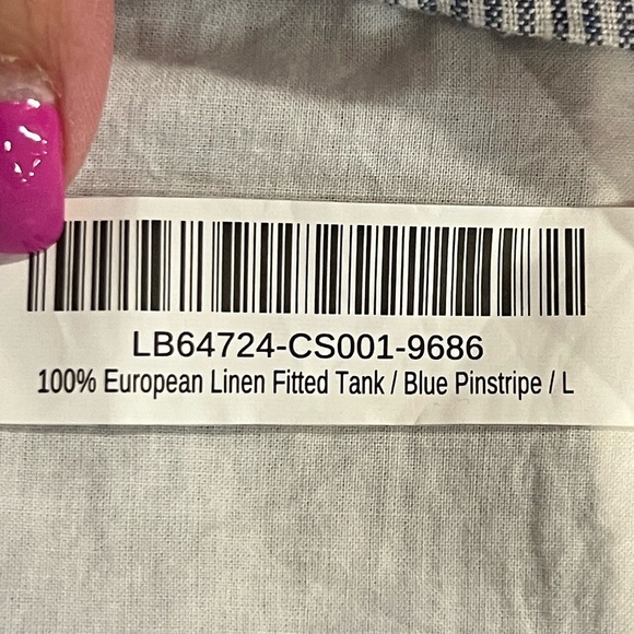 Quince 100% European linen blue pinstripe fitted tank large NWT - Picture 12 of 12